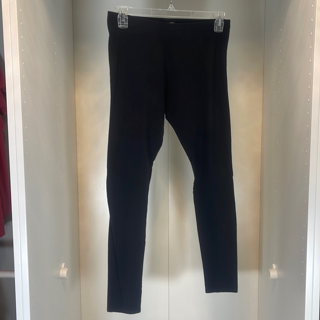 Nwot Victoria’s Secret Black Leggings In Size Large Long